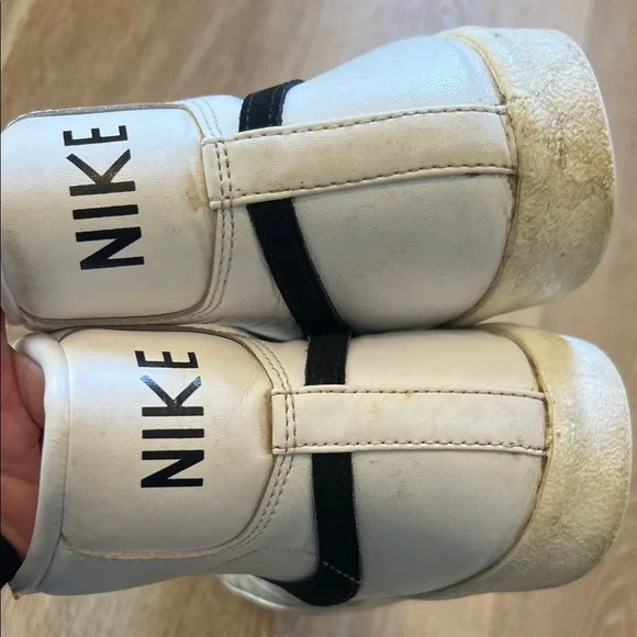 Nike Vintage High-Tops in White and Black Size 11 Used Condition - Picture 7 of 12